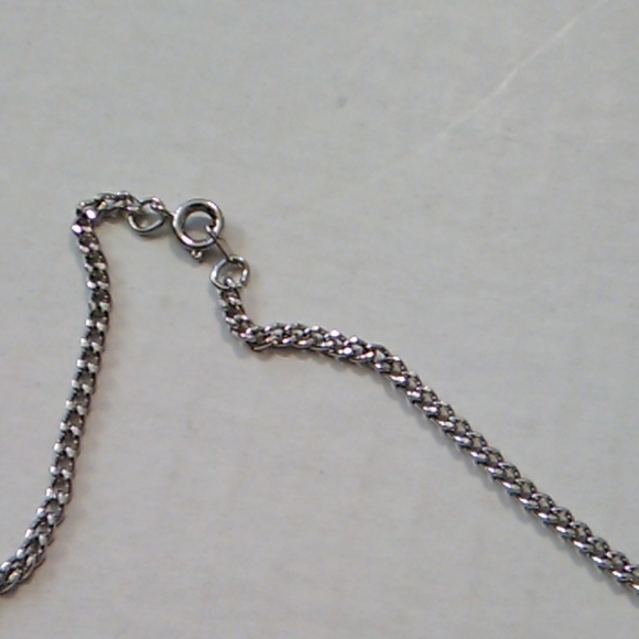 Nwot Cross necklace - Picture 7 of 7